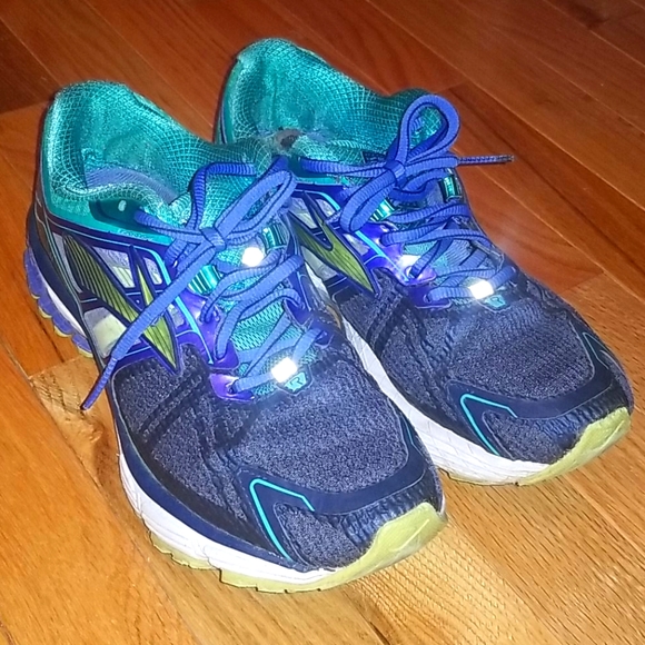 brooks ravenna womens size 8.5